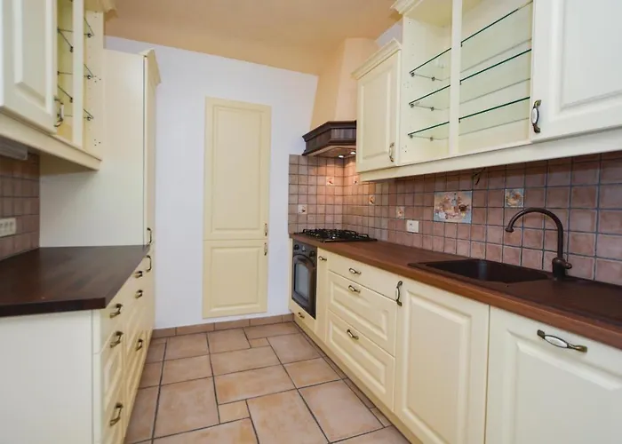 Gorgeous In With Wifi *